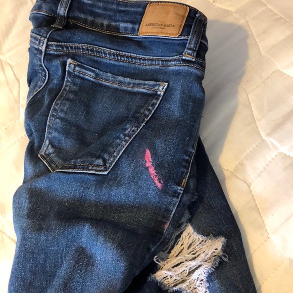 distressed dark wash jeans - Picture 5 of 5